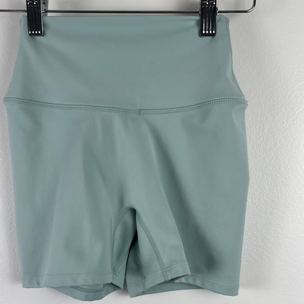 ✨3/$25✨ Saski Women's High-Waisted Mint Shorts - XS - Picture 2 of 6